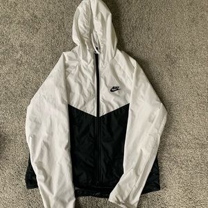 Nike windbreaker